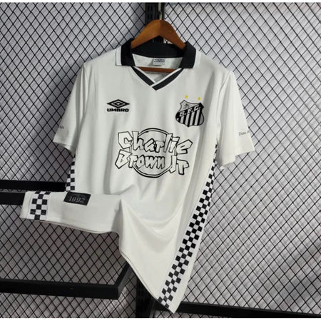 Camisa Santos Charlie Brown Branco e Preto